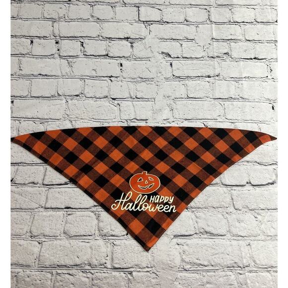 Happy Halloween Flannel Orange And Black Buffalo Plaid Dog Pet Bandana 26”x17”‎ - Picture 2 of 3